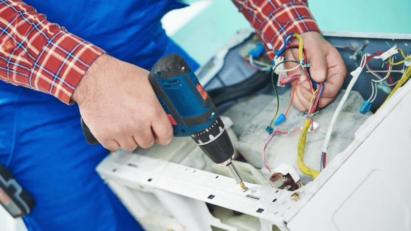 Çekmeköy Termoteknik Termoteknik çamaşır makinesi kart tamiri – Su almama arızası orijinal parça ile giderildi. - Teknik servis örneği
